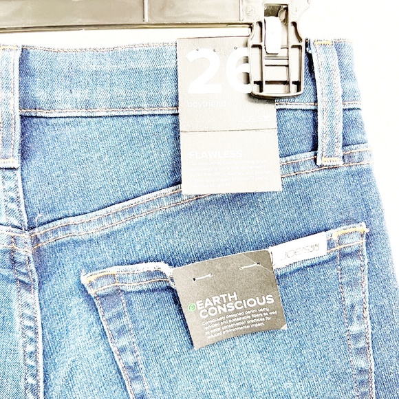 Joe's  Flawless Boyfriend jeans Dark Wash Size 26 NWT - Picture 8 of 12